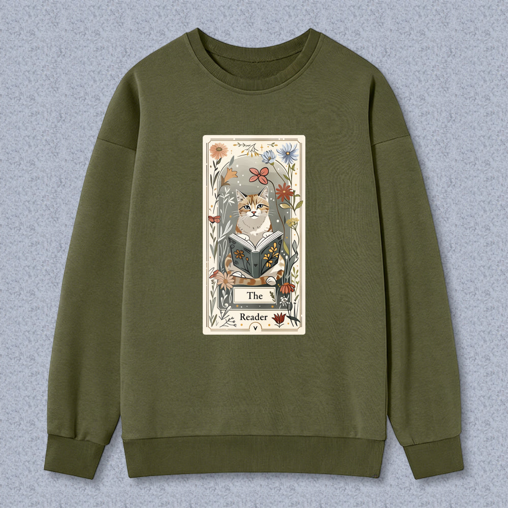Wardrobecart Cat Reading Book Floral Tarot Card Design The Reader Unisex Classic Sweatshirt