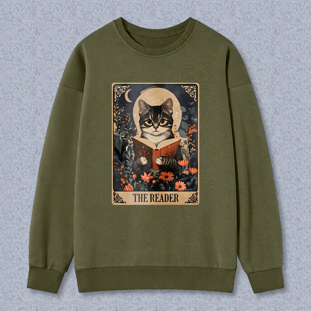 Wardrobecart Cat Reading Book With Flowers And Moon The Reader Unisex Classic Sweatshirt