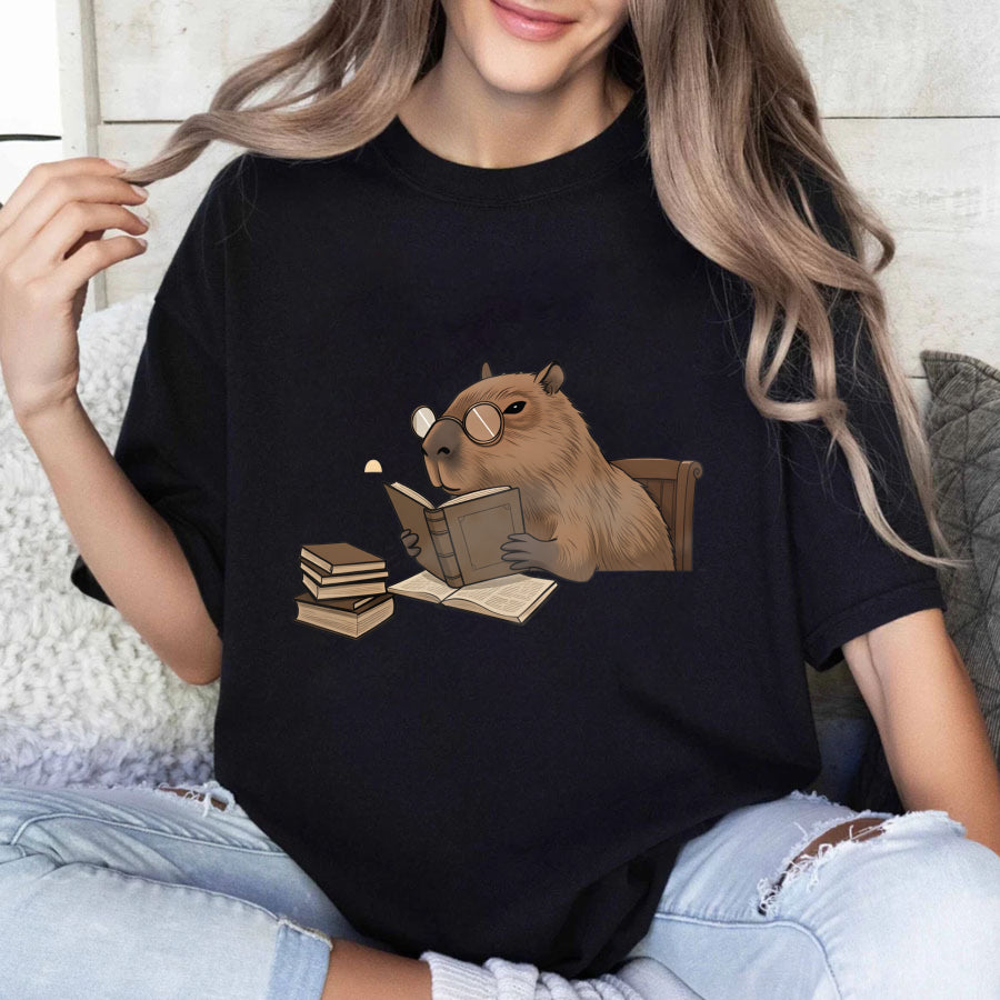 Wardrobecart Capybara Reading Book With Glasses And Stack Of Books Unisex Classic T-shirt