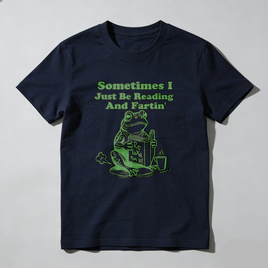 Wardrobecart Frog Reading Book And Farting With Cup Unisex Classic T-shirt