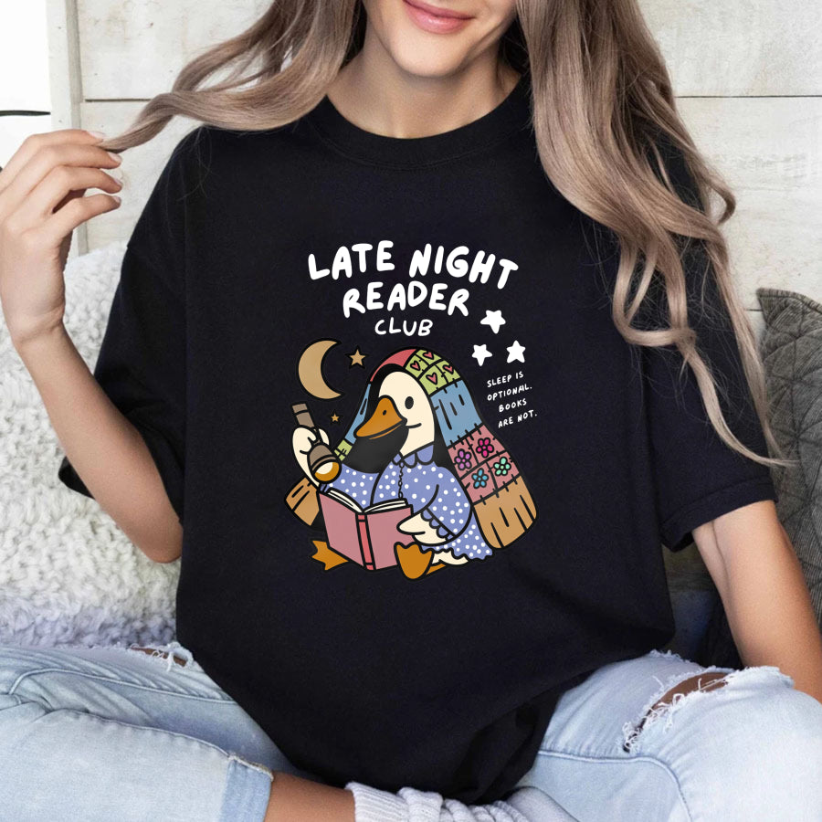 Wardrobecart Late Night Reader Club Duck Reading Book Unisex Classic T-shirt