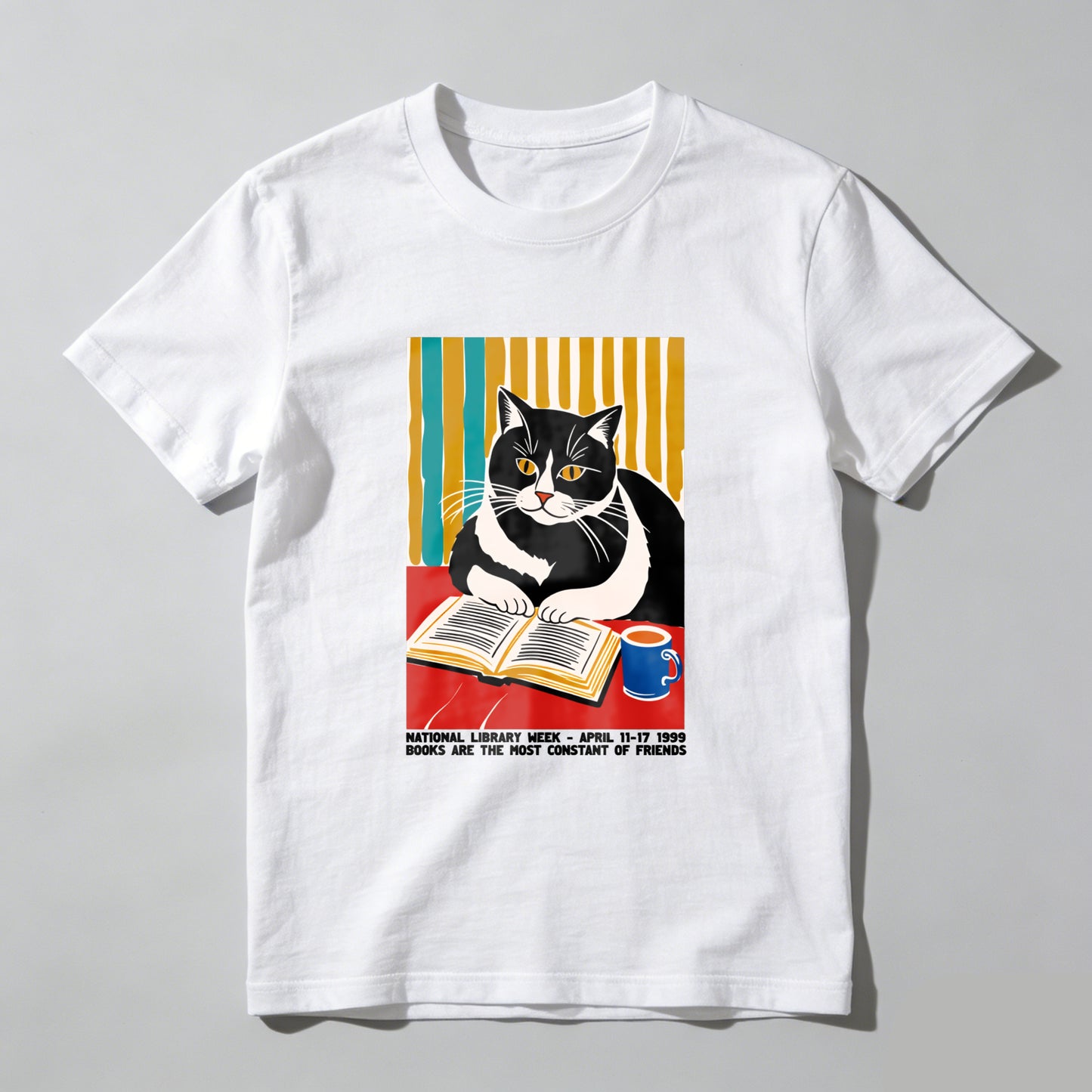 Wardrobecart Cat Reading Book With Coffee Cup Unisex Classic T-shirt