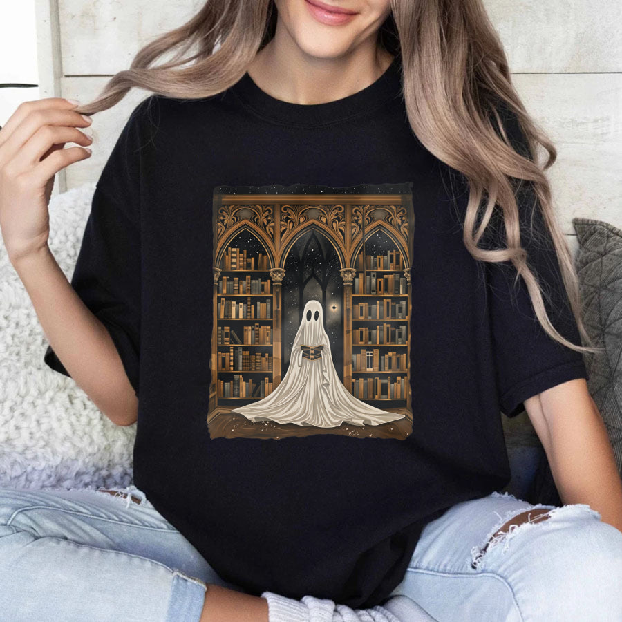 Wardrobecart Ghost In Library With Books And Stars Unisex Classic T-shirt