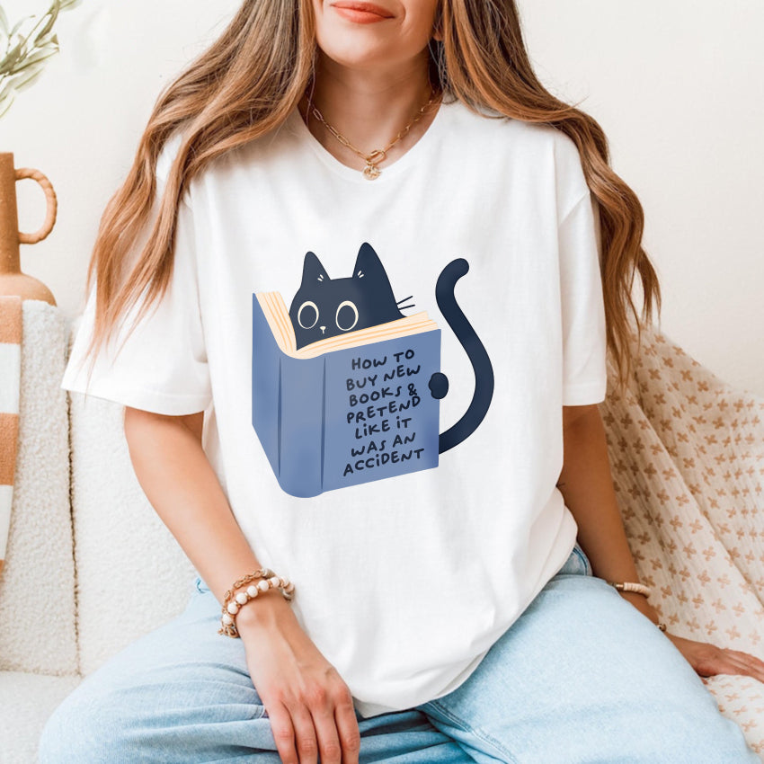 Wardrobecart Cat Reading Book With Text On Cover Unisex Classic T-shirt