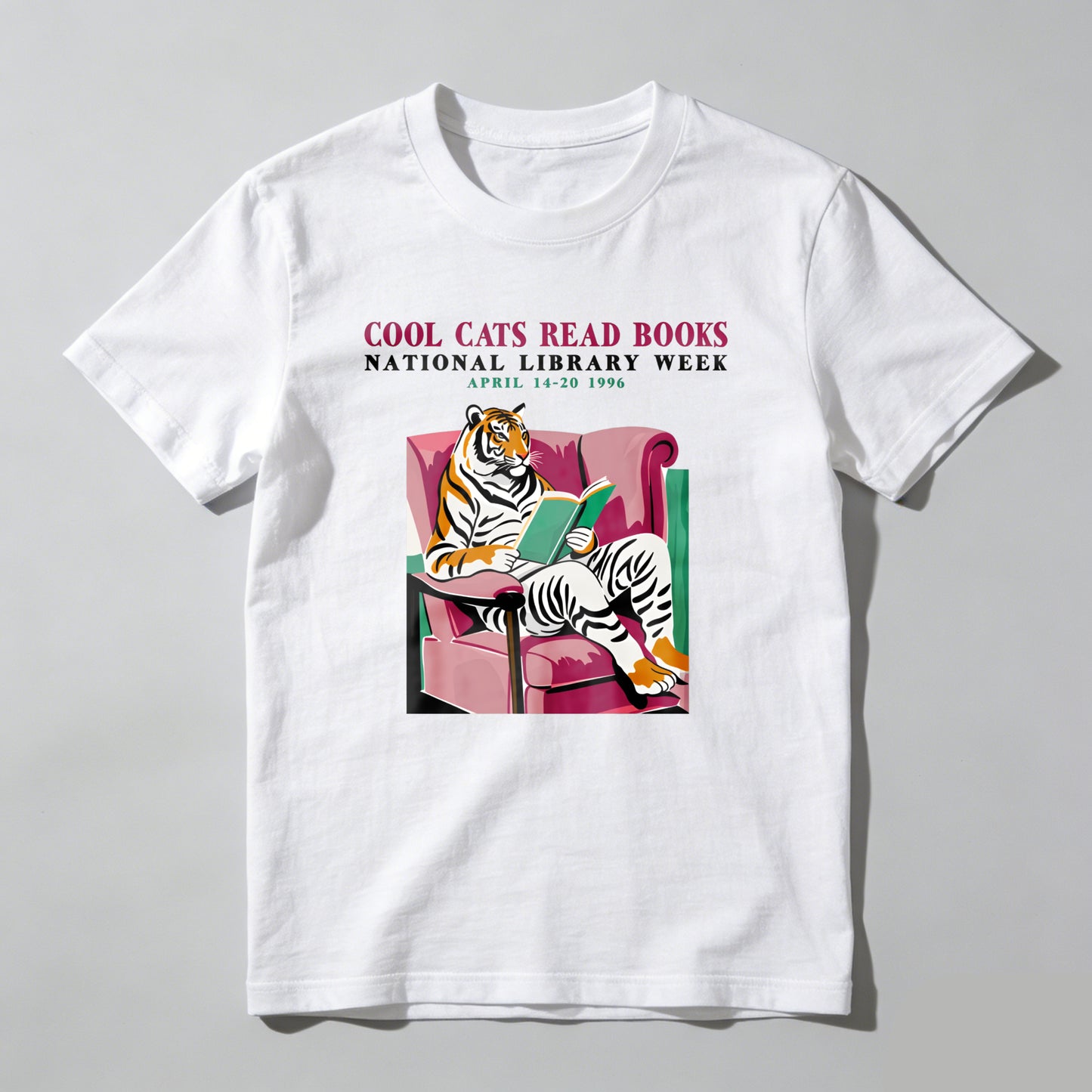 Wardrobecart Tiger Reading Book In Armchair Unisex Classic T-shirt