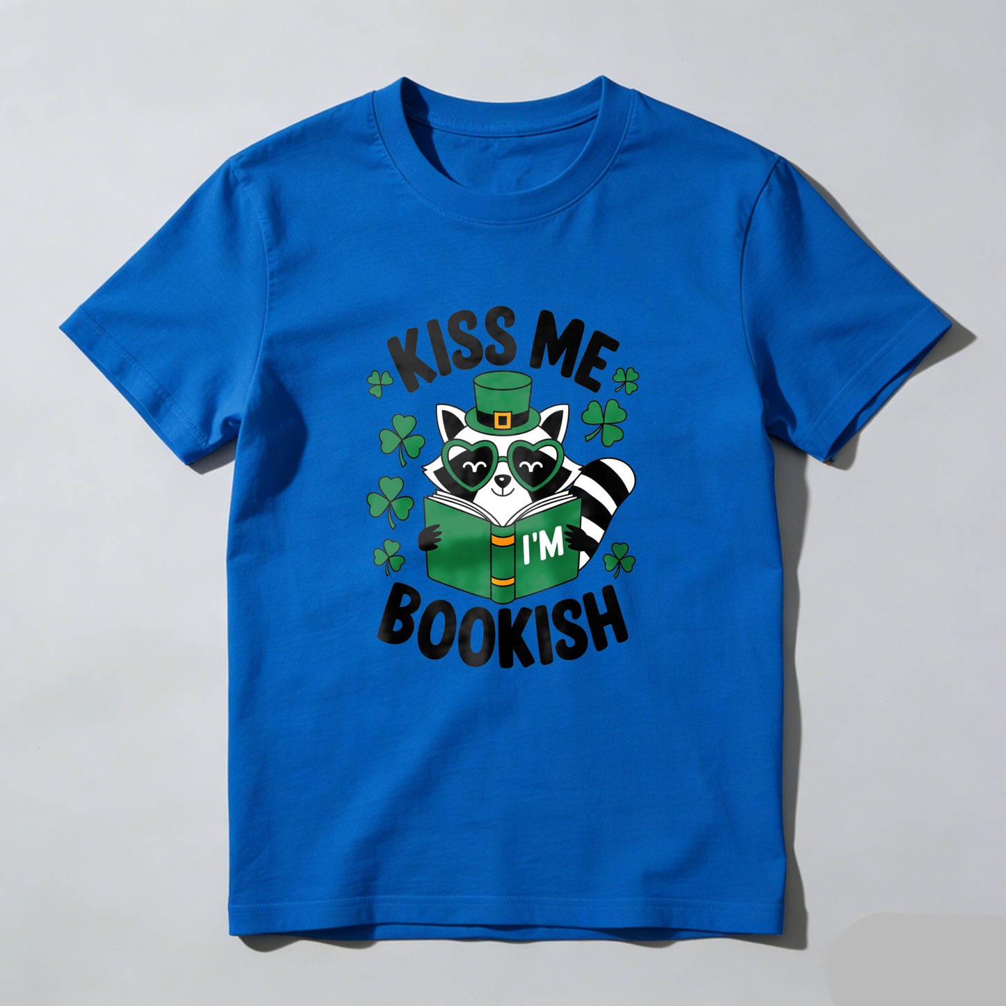 Wardrobecart Kiss Me I'm Bookish Raccoon Reading Unisex Classic T-shirt
