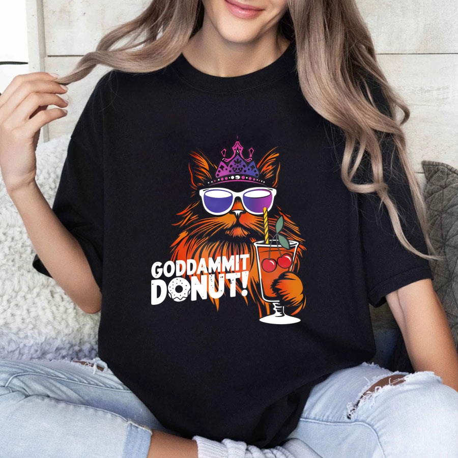 Wardrobecart Cat With Crown Sunglasses And Cocktail Unisex Classic T-shirt