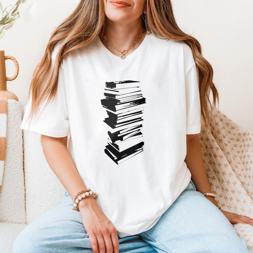 Wardrobecart Stacked Books Graphic Design Print Unisex Classic T-shirt