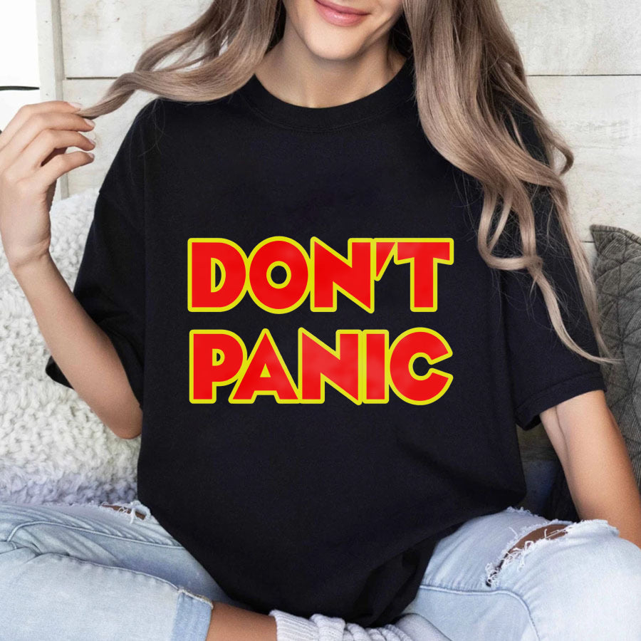 Wardrobecart Don't Panic Unisex Classic T-shirt